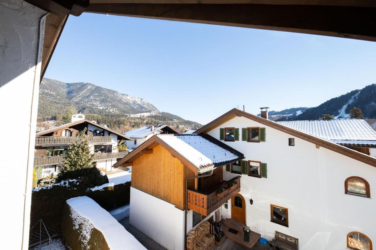 Appartement Bergzeit à Garmisch-Partenkirchen Extérieur photo